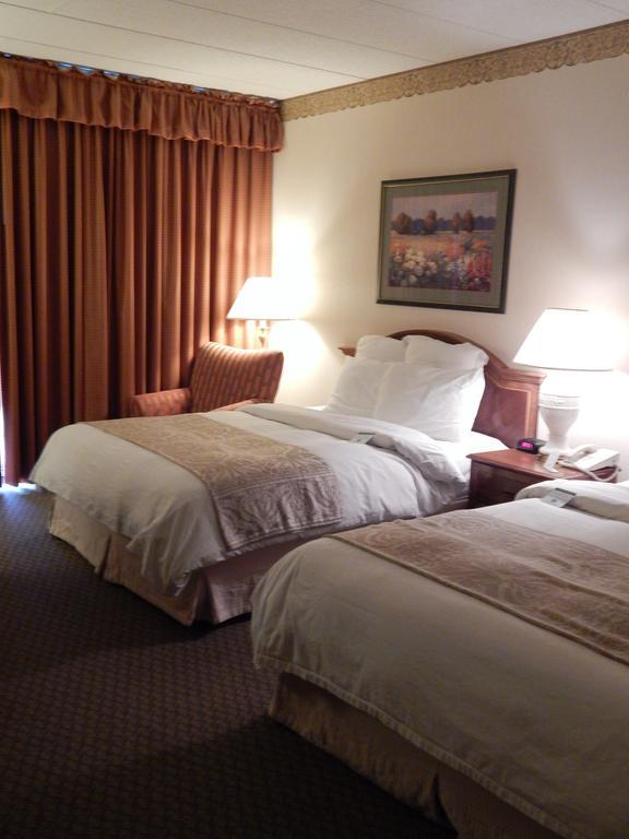 Quail Hollow Resort Trademark Collection By Wyndham Painesville Værelse billede
